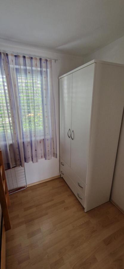 Apartment Ljubica Рогозница Экстерьер фото